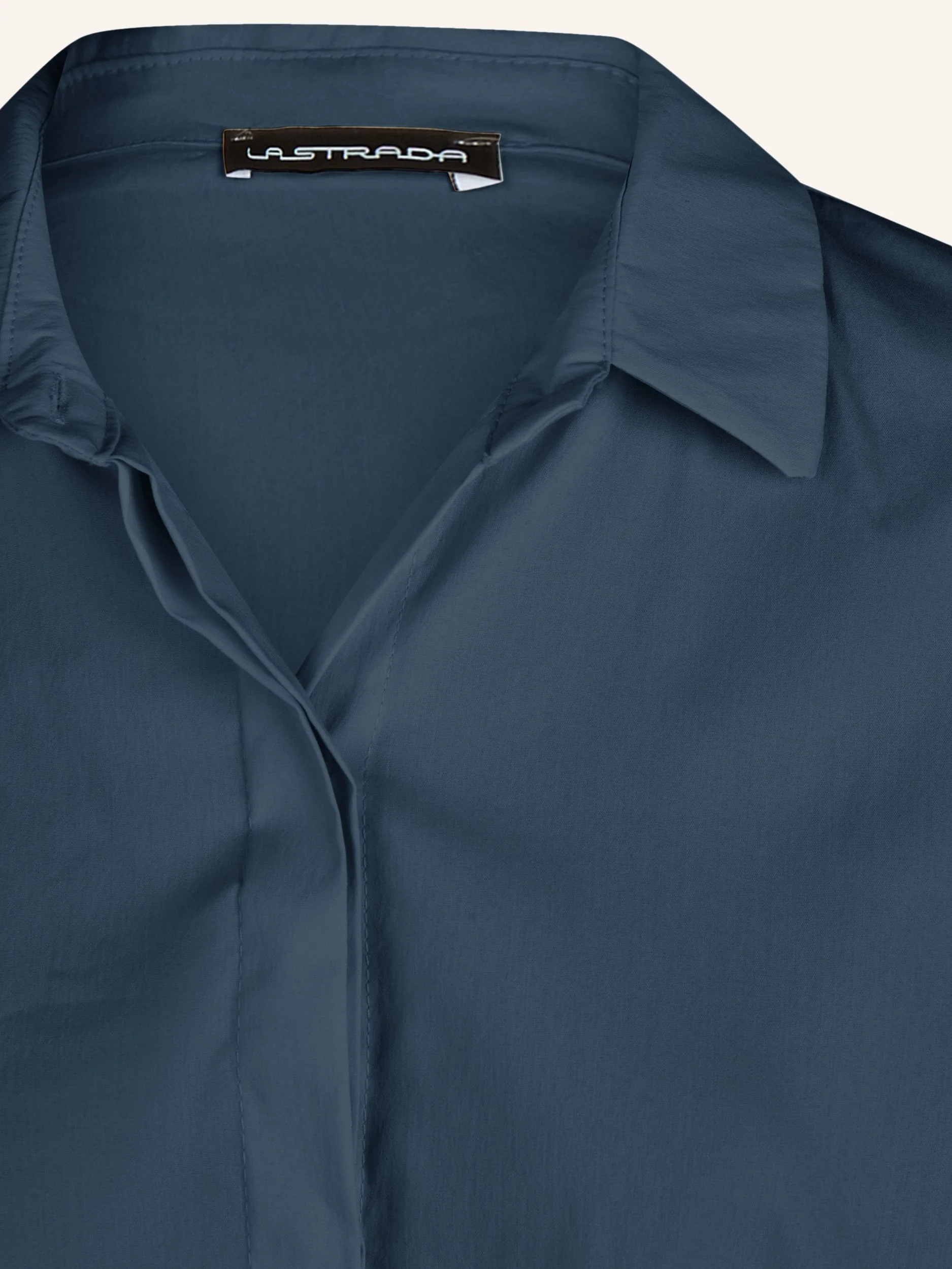 Bluse mit verdeckter Knopfleiste - Image 30