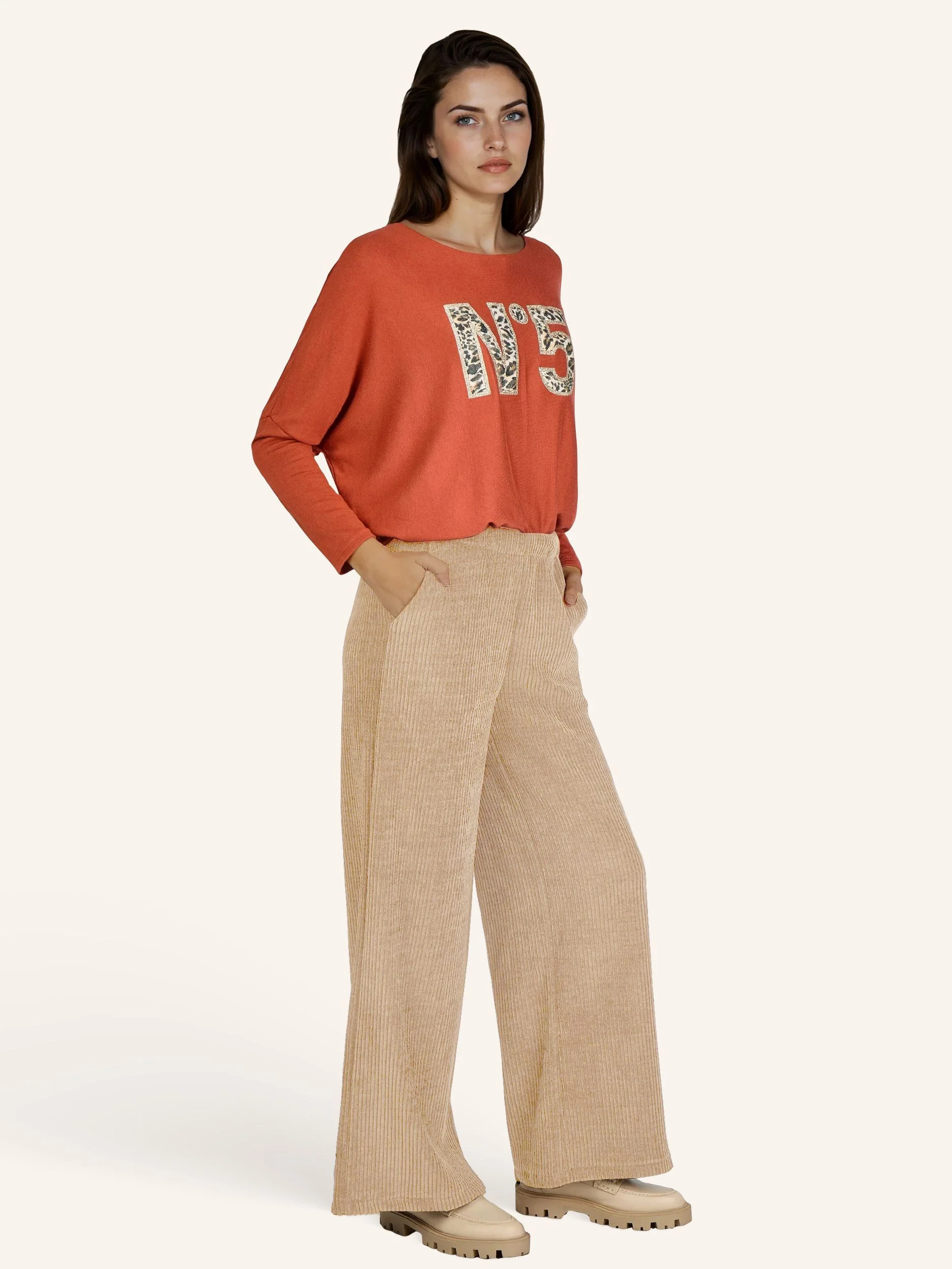 Cordhose mit weitem Bein - Image 14