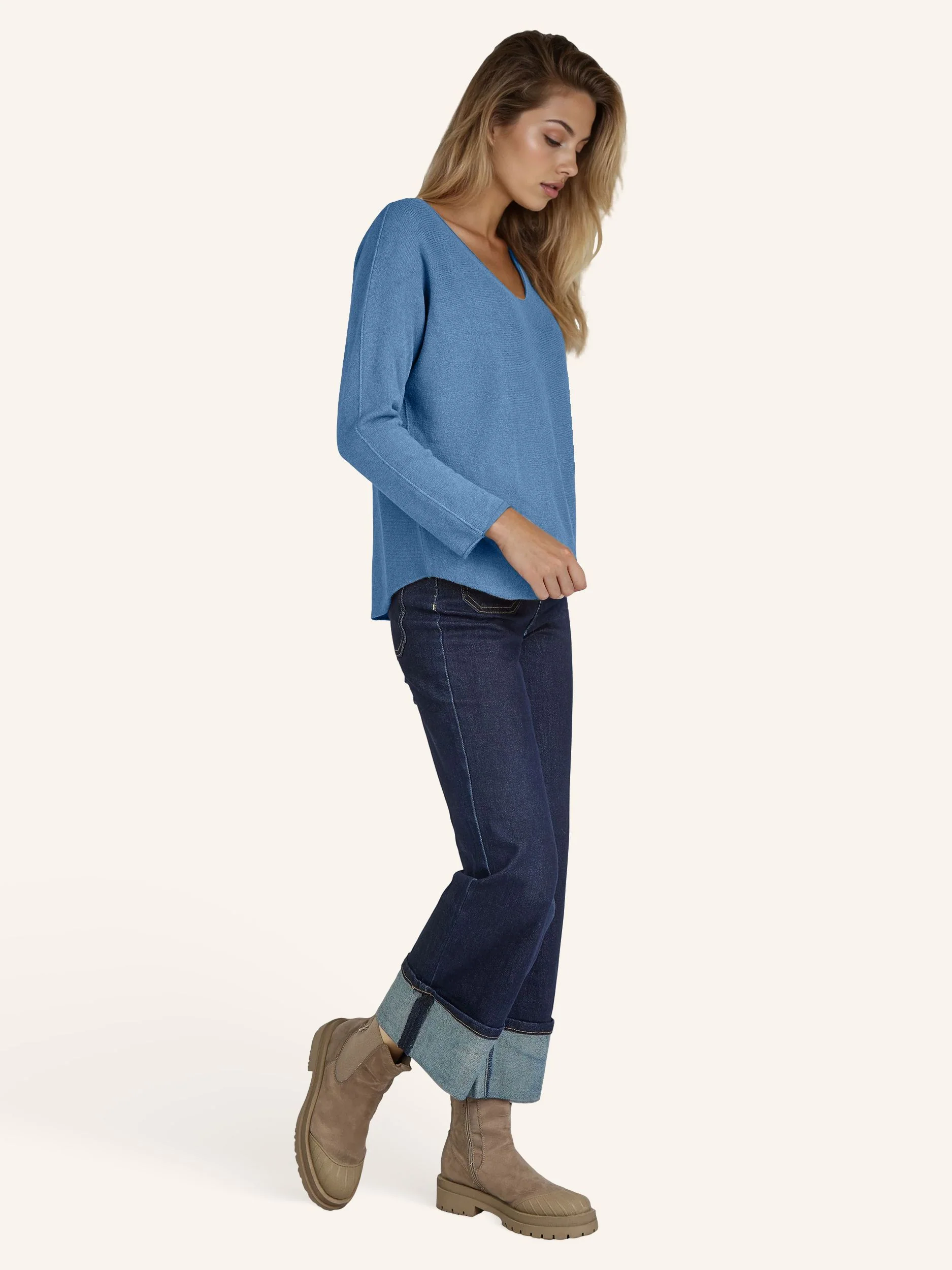 Elegantes Feinstrick-Shirt - Image 14