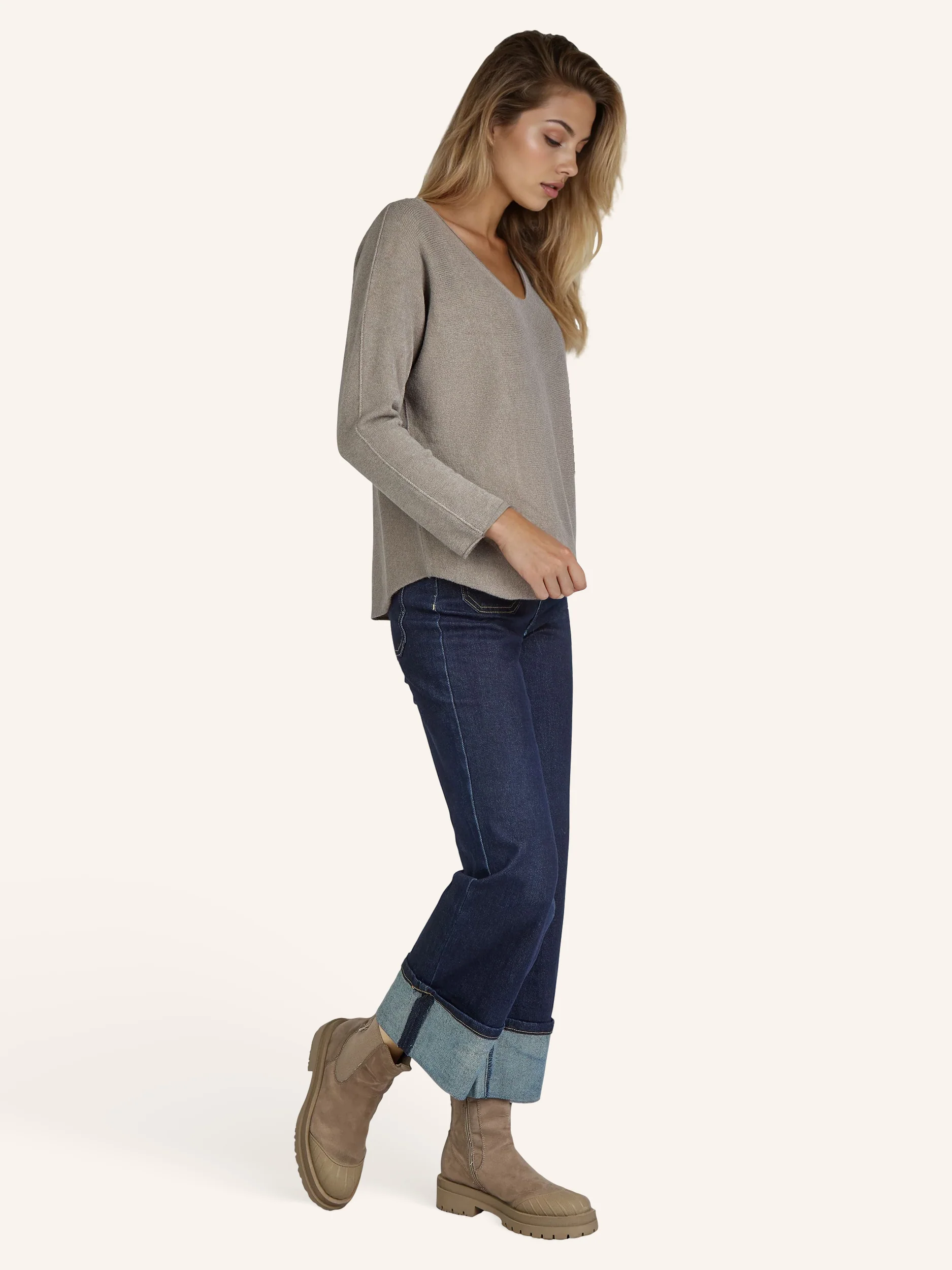 Elegantes Feinstrick-Shirt - Image 32