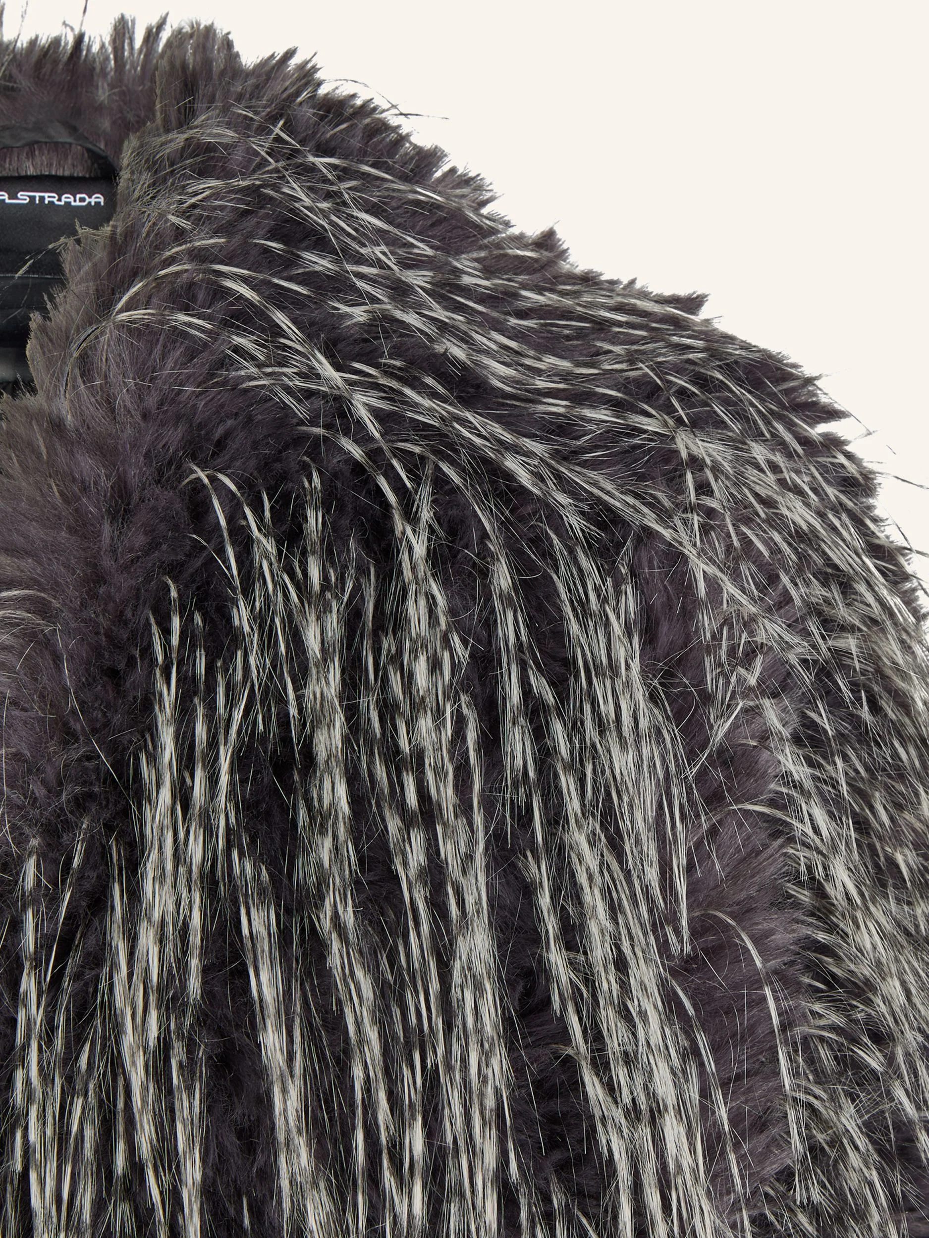 Faux Fur Jacke - Image 6