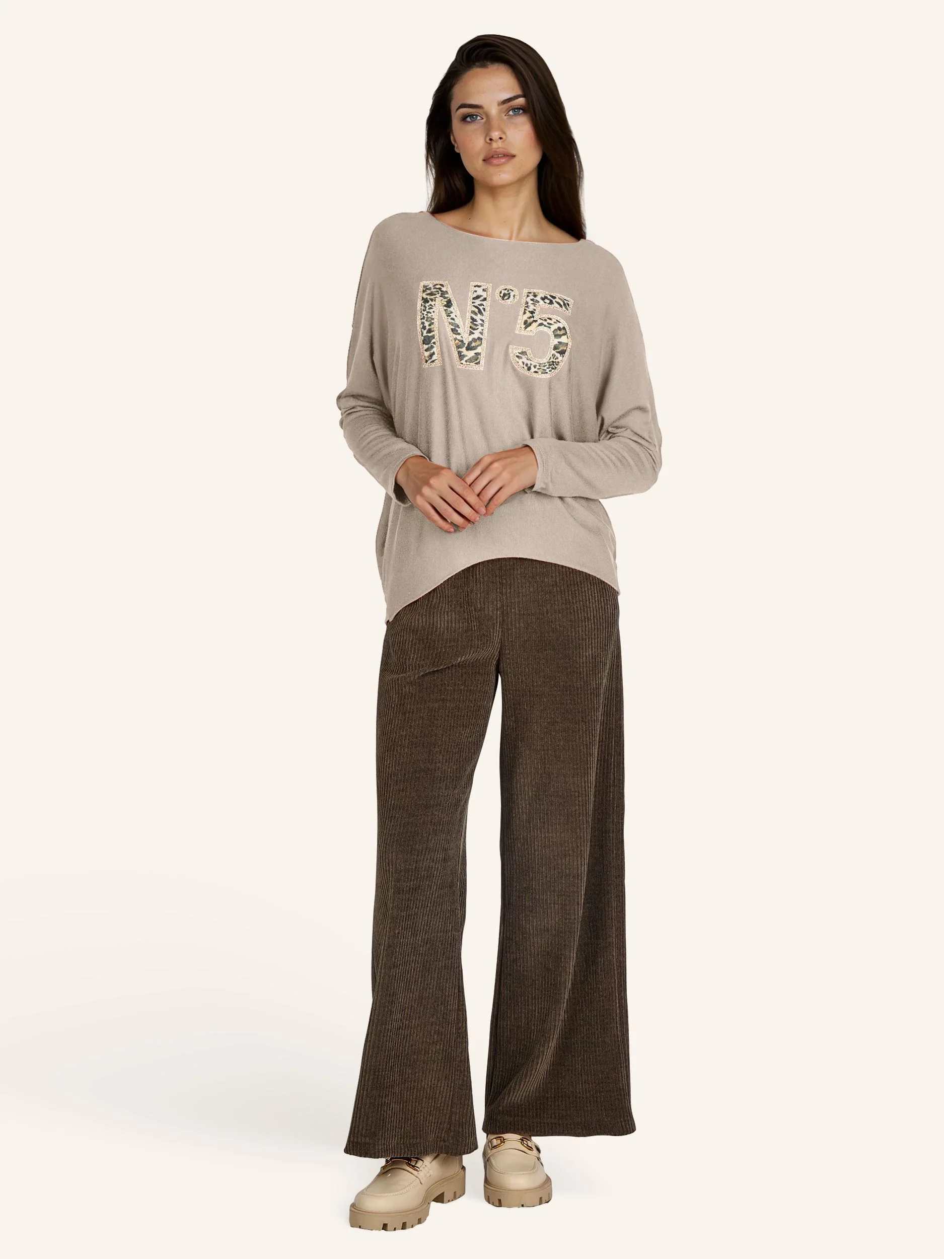 Feinstrickpullover mit Animalprint-Applikation - Image 37