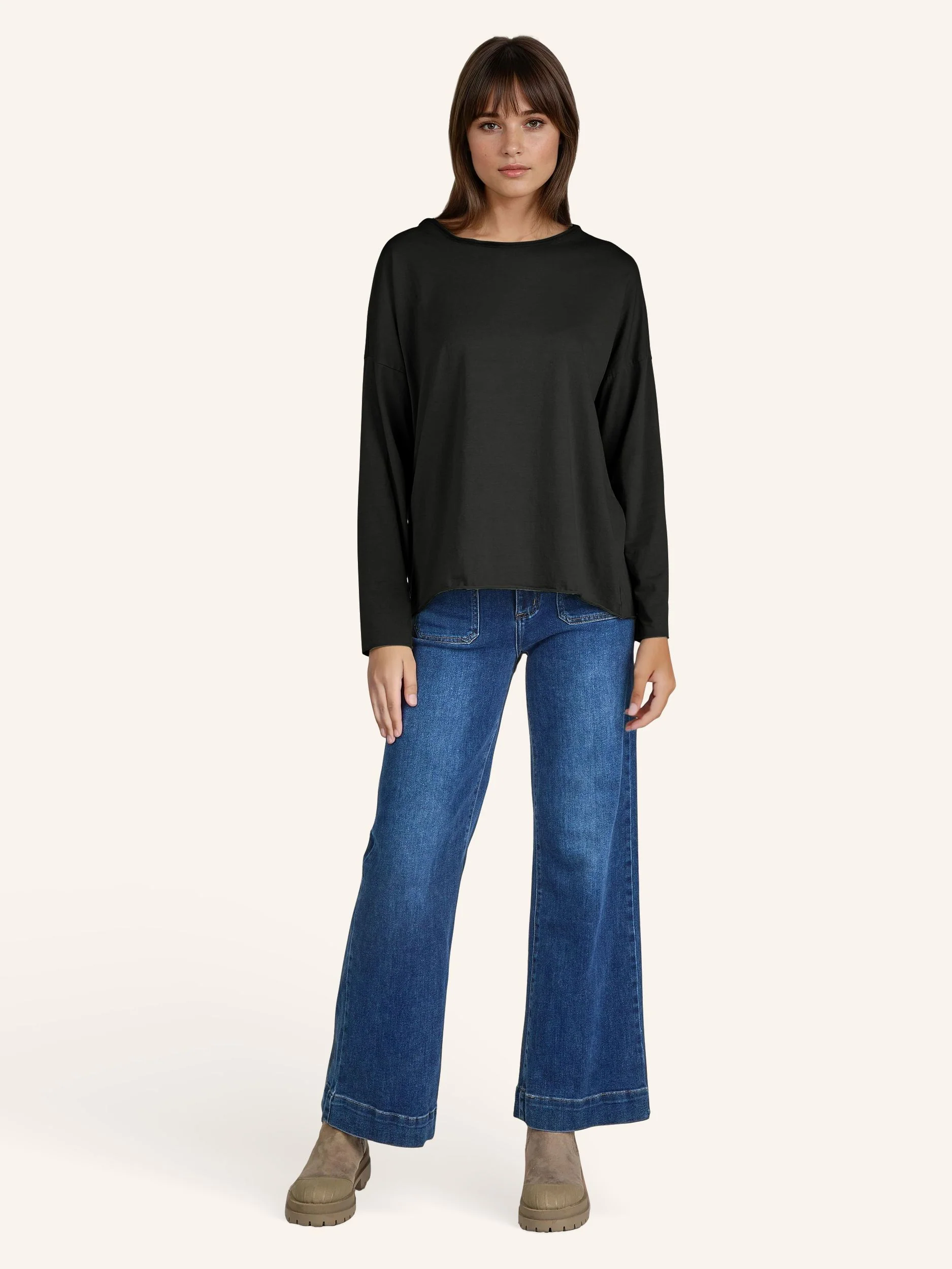 Longsleeve mit weitem Rundhalsausschnitt - Image 37
