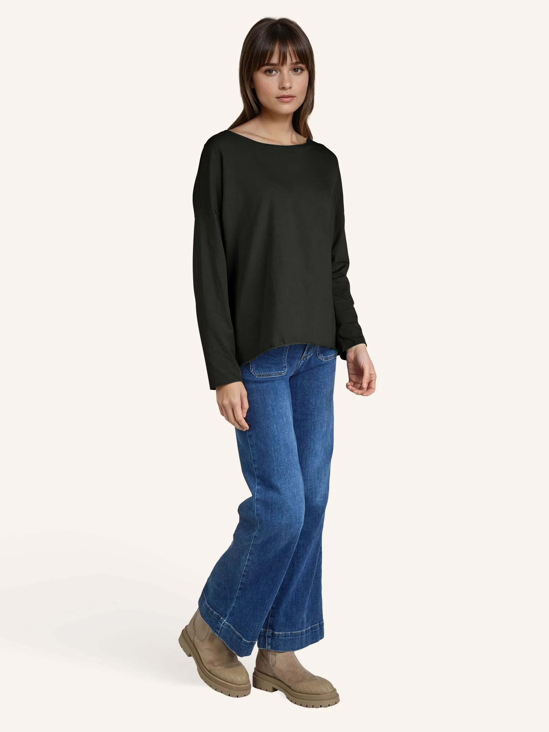 Longsleeve mit weitem Rundhalsausschnitt - Image 38