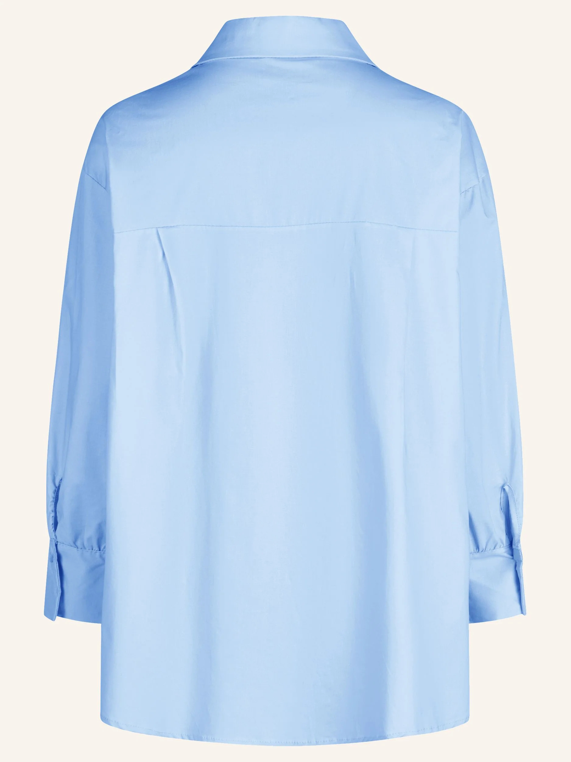 Oversize-Bluse mit modischen Schmuckdetails - Image 17