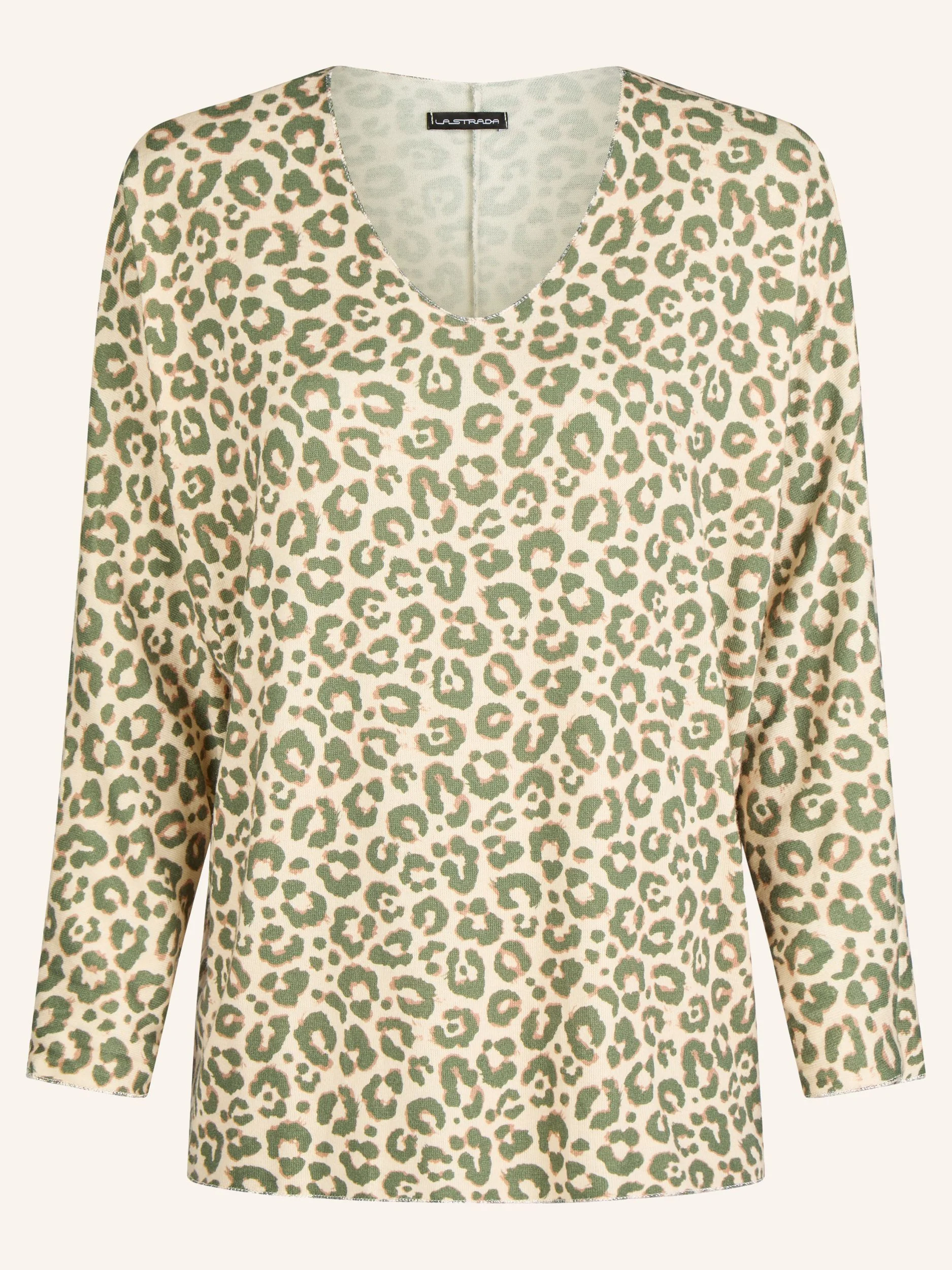 Oversize-Bluse mit modischen Schmuckdetails - Image 10