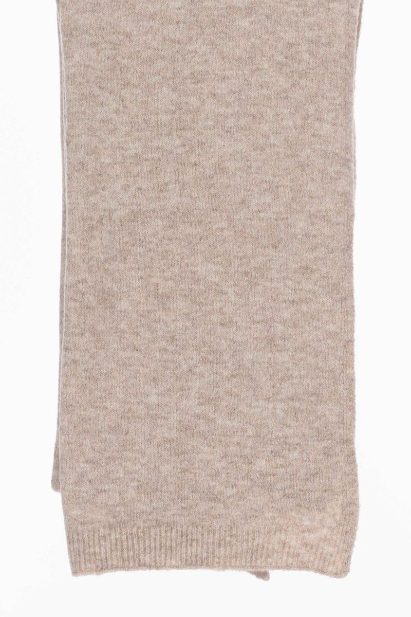 Schlichter Schal aus Strick - Image 11