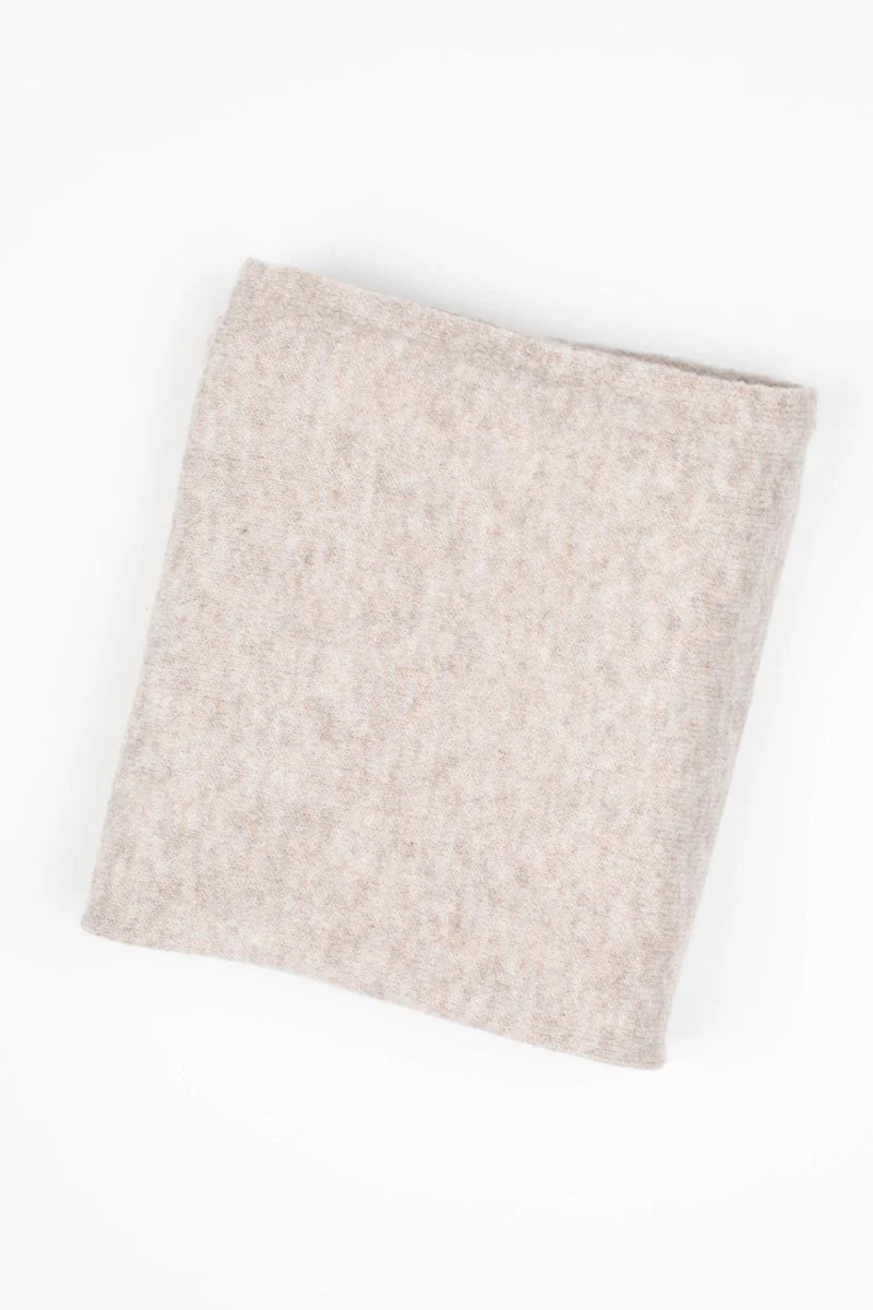 Schlichter Schal aus Strick - Image 6
