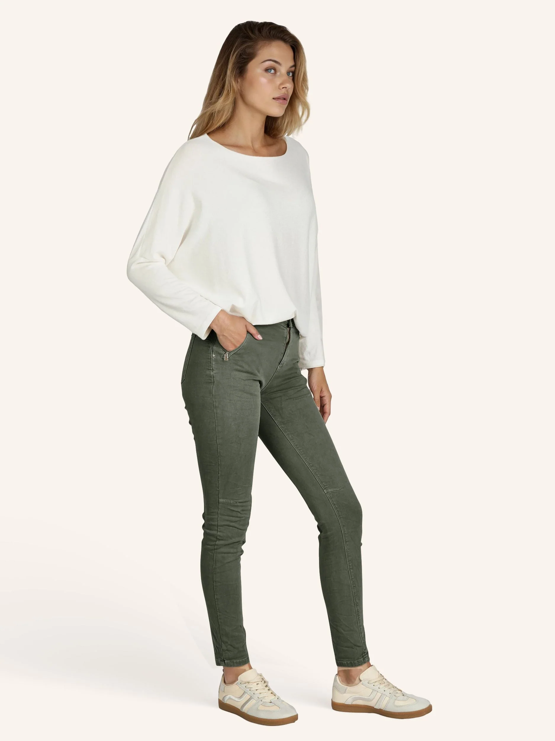 Slim-Fit Jeans - Image 20