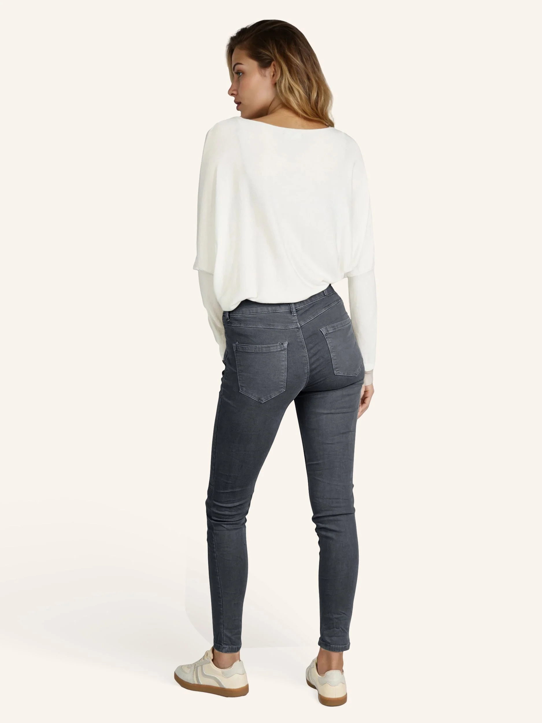 Slim-Fit Jeans - Image 9