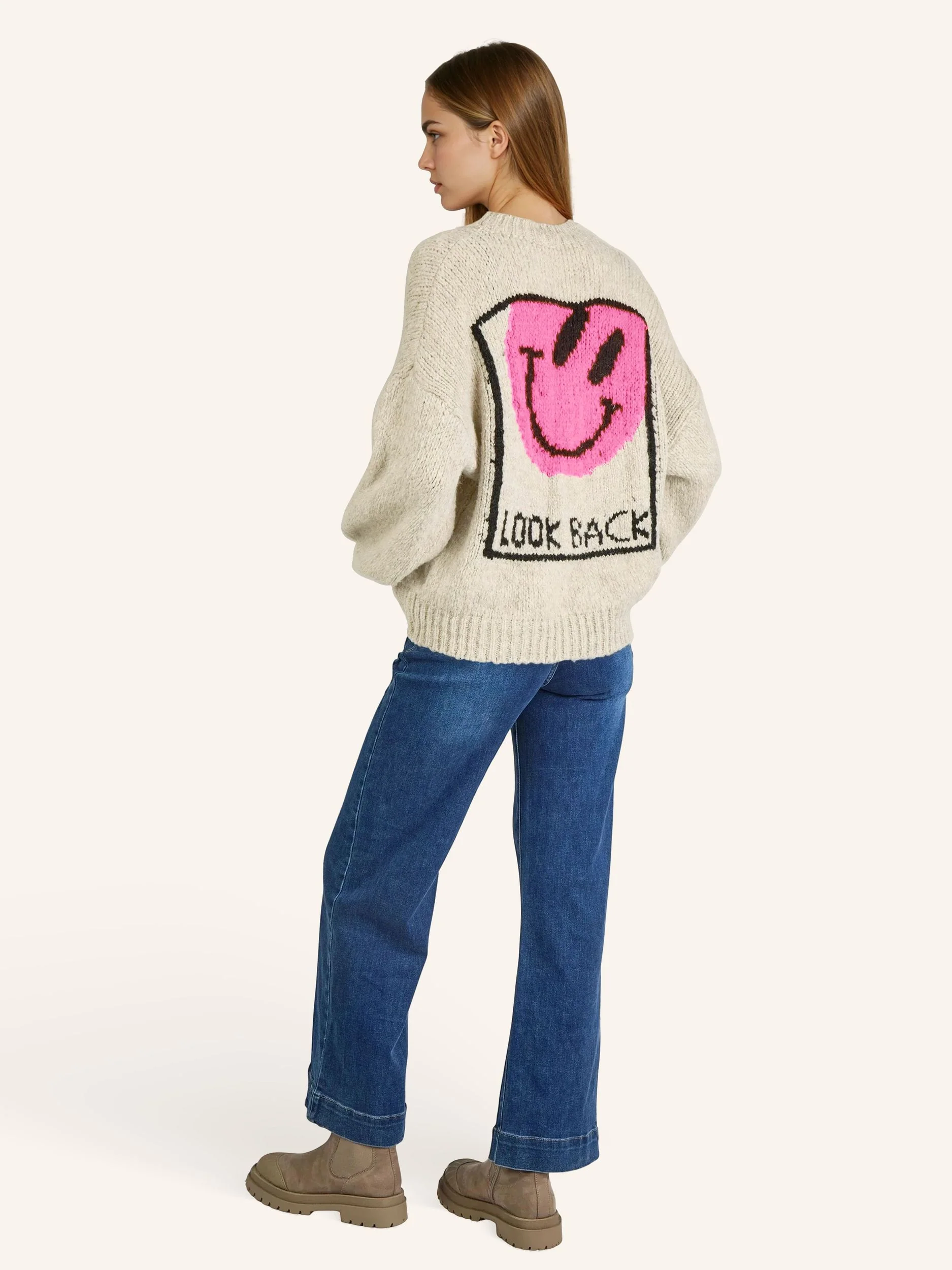 Statement-Strickpullover „Look Back“ - Image 15