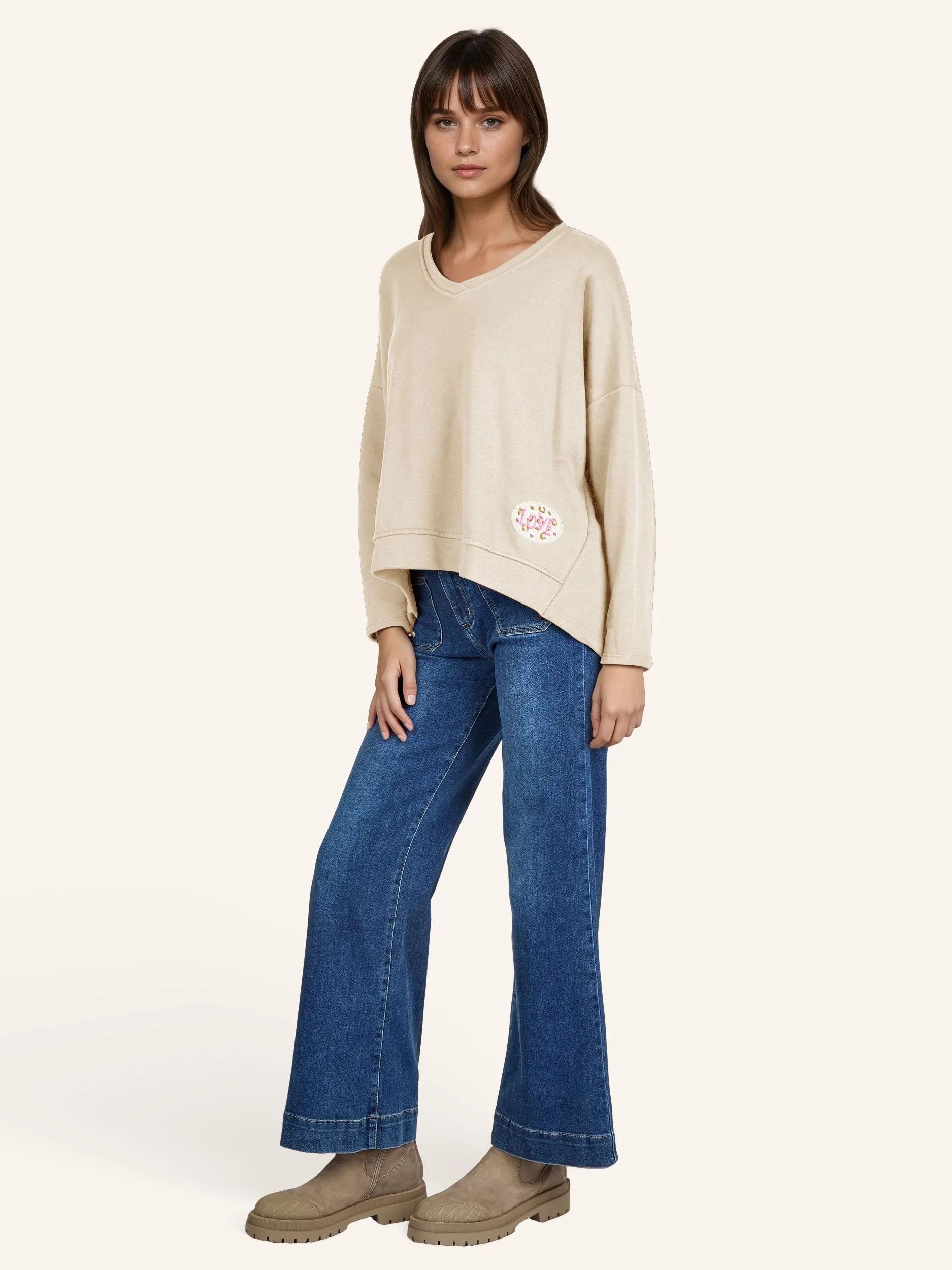 Sweatshirt mit Applikation - Image 2