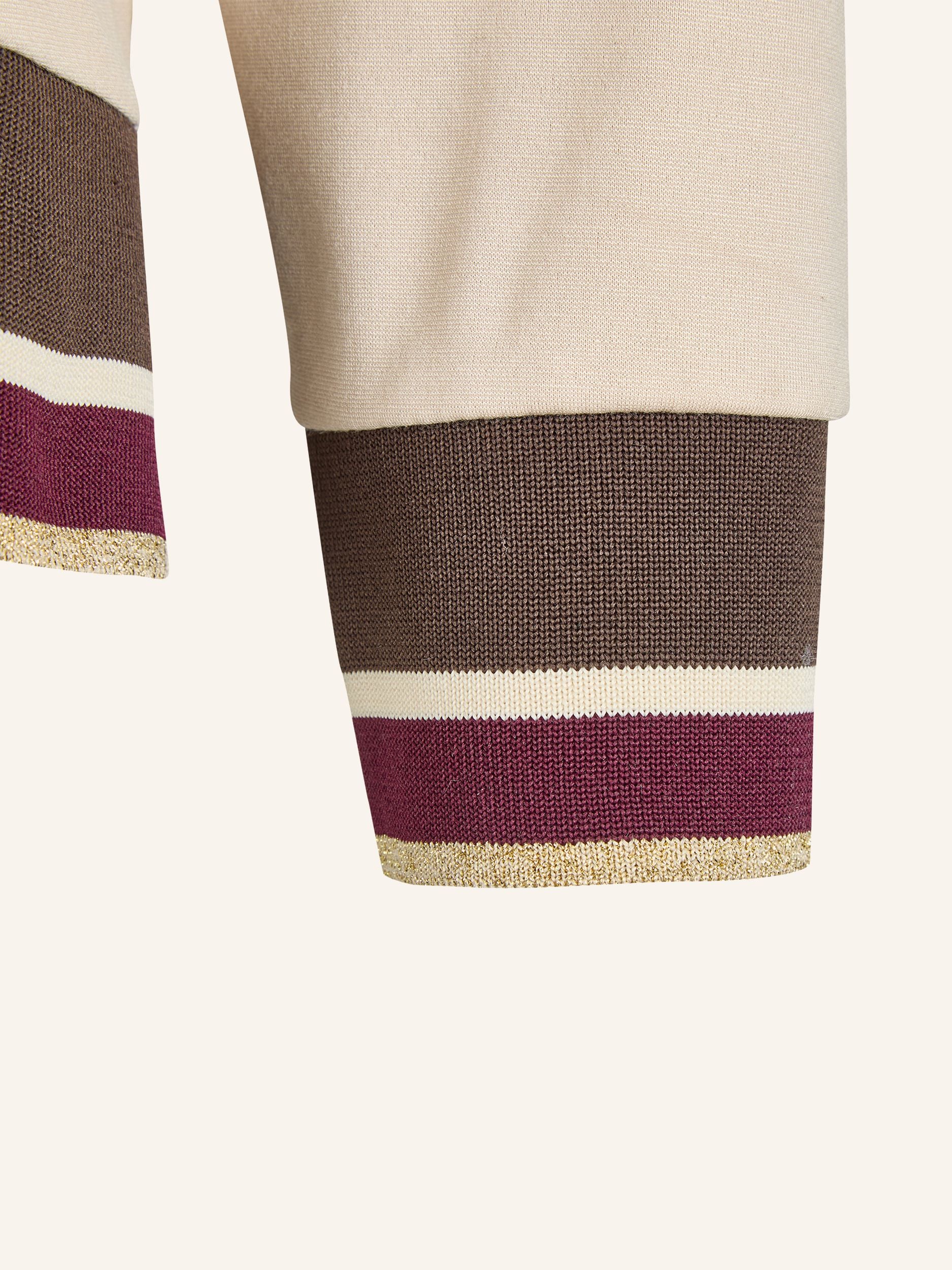 Sweatshirt mit Goldstreifen - Image 6
