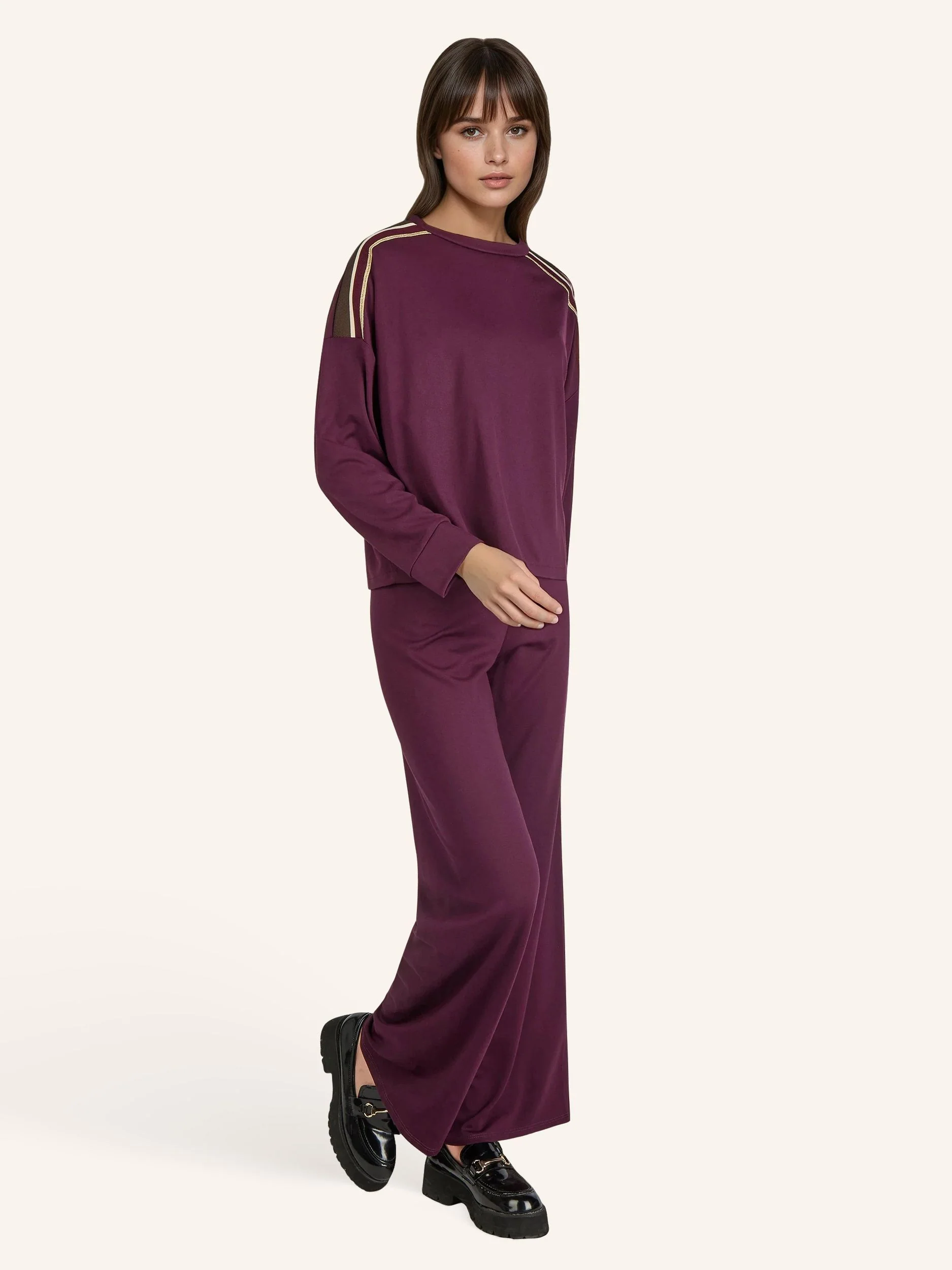 Sweatshirt mit Goldstreifen - Image 8