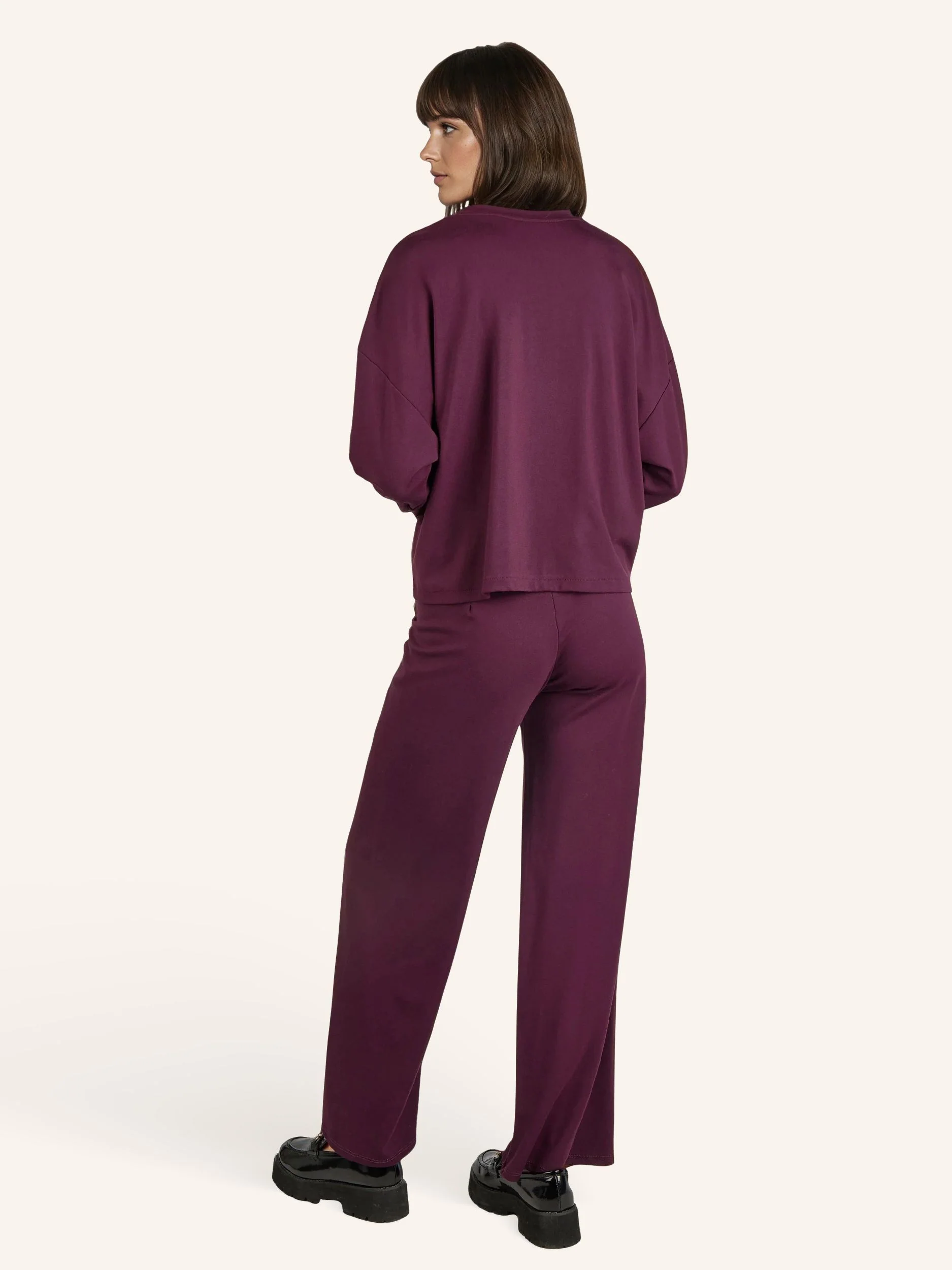 Sweatshirt mit Goldstreifen - Image 9