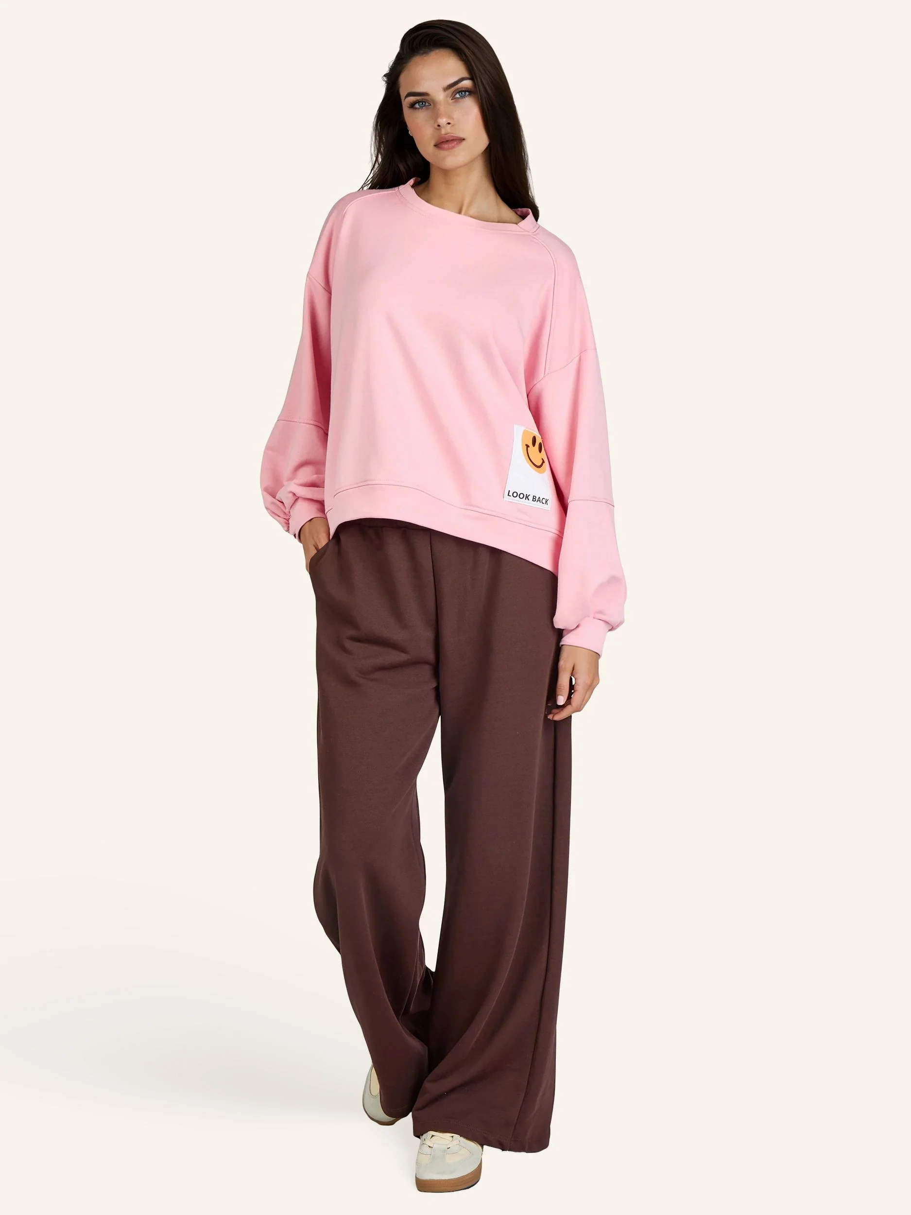 Sweatshirt mit Smiley Applikation - Image 7