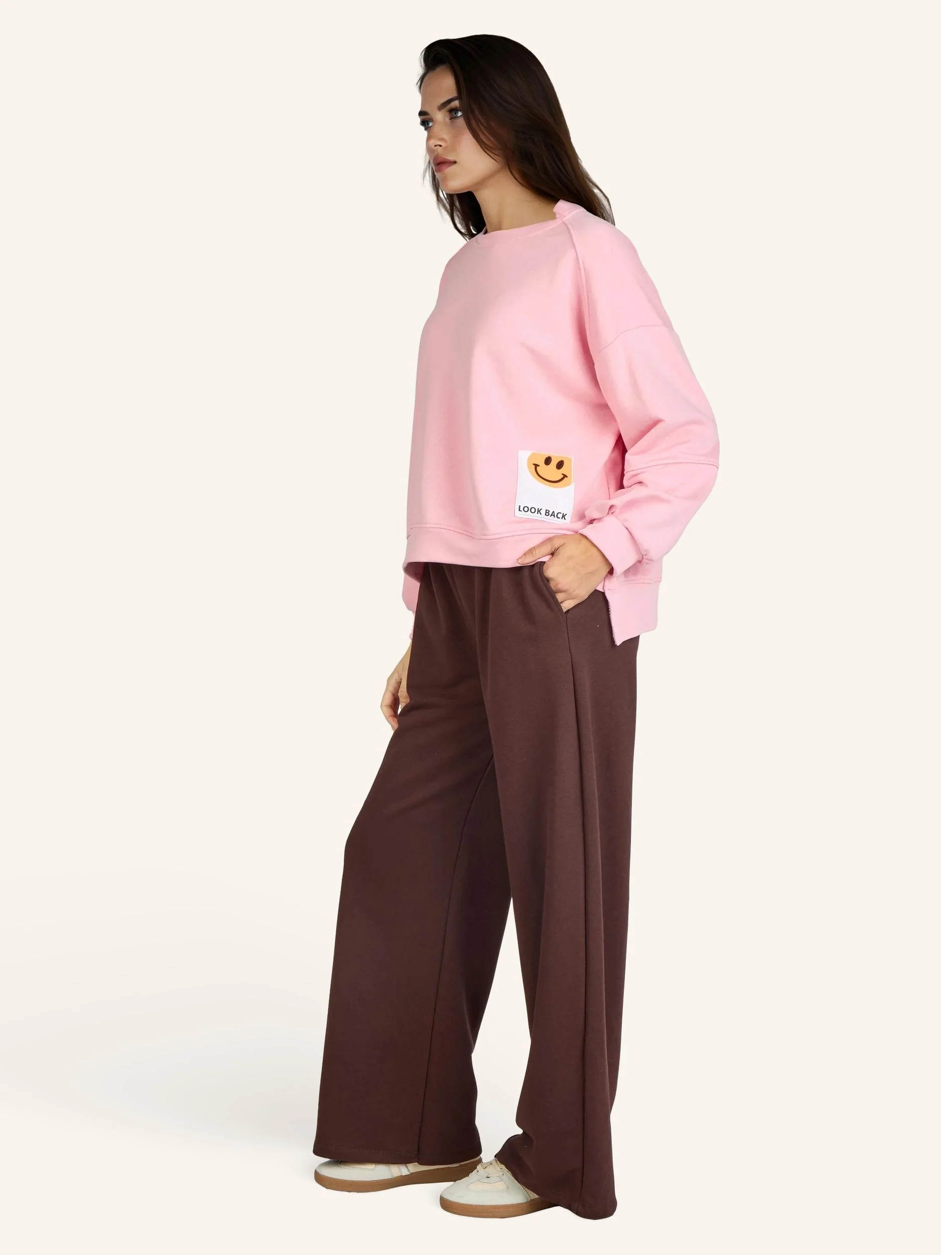 Sweatshirt mit Smiley Applikation - Image 8